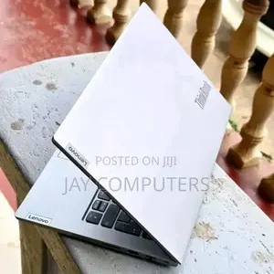 New Laptop Lenovo ThinkBook 15 16GB Intel Core I7 SSD 512GB