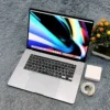 New Laptop Apple MacBook Pro 2018 16GB Intel Core I7 SSHD+SSD 512GB